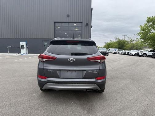 Coliseum Gray 2017 Hyundai TUCSON Sport