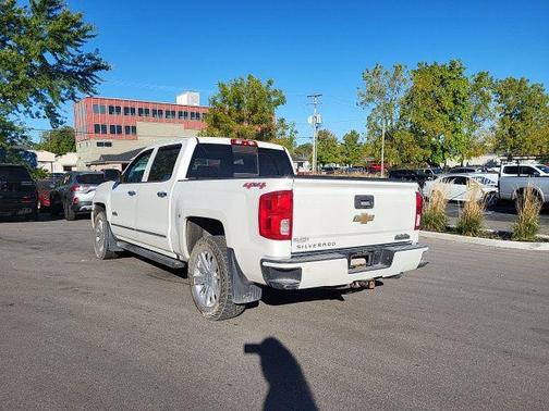 2017 Chevrolet Silverado 1500 High Country