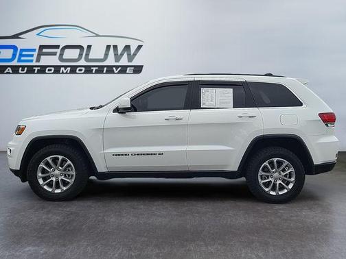 2022 Jeep Grand Cherokee Laredo