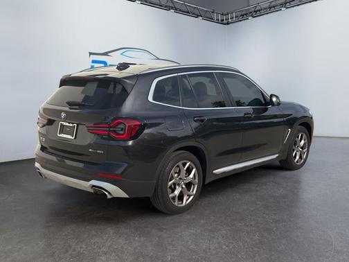 Dark Graphite Metallic 2022 BMW X3 xDrive30i
