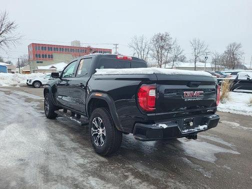 2023 GMC Canyon AT4