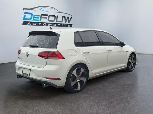 2018 Volkswagen Golf GTI 2.0T S 4-Door