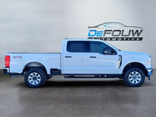 2024 Ford F-250 XLT