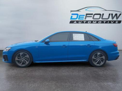 2021 Audi A4 45 S line Premium Plus