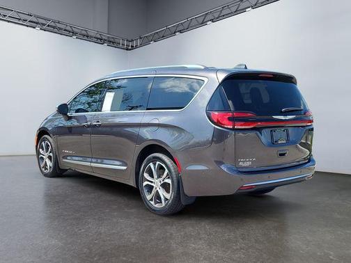 2021 Chrysler Pacifica L