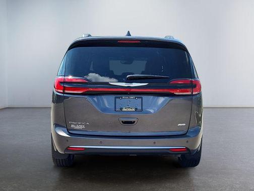 2021 Chrysler Pacifica L