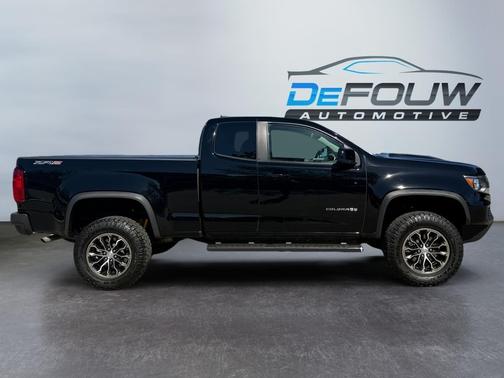 Black 2022 Chevrolet Colorado ZR2