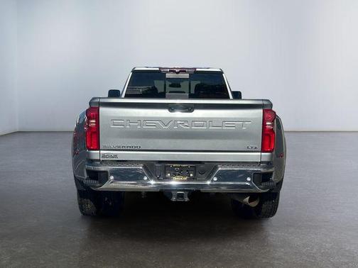 2024 Chevrolet Silverado 3500 LTZ