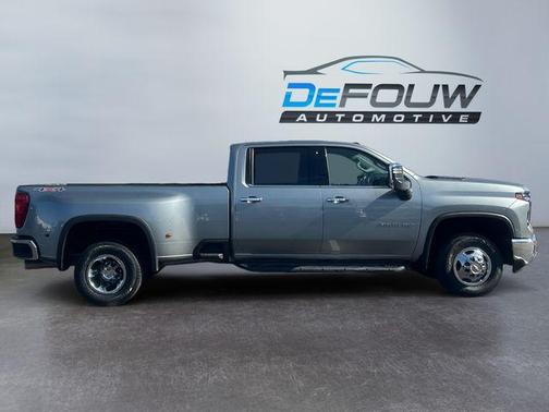 2024 Chevrolet Silverado 3500 LTZ