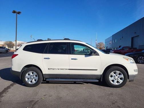 2012 Chevrolet Traverse LS
