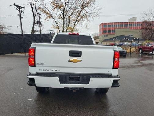2018 Chevrolet Silverado 1500 2LT