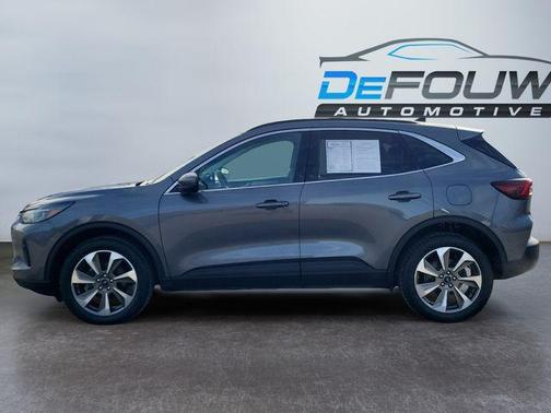 2024 Ford Escape Platinum