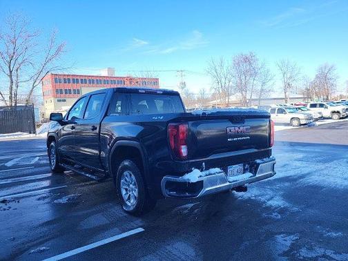 2024 GMC Sierra 1500 Pro
