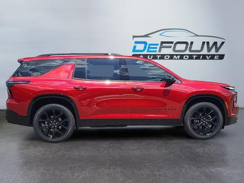 2025 Chevrolet Traverse RS
