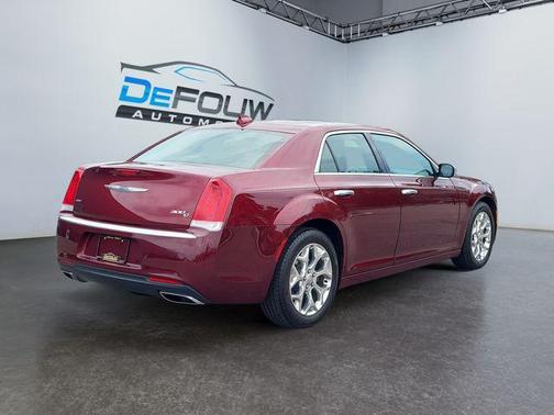 2017 Chrysler 300C Platinum