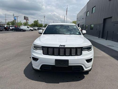 2021 Jeep Grand Cherokee Laredo