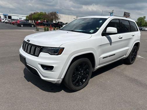 2021 Jeep Grand Cherokee Laredo