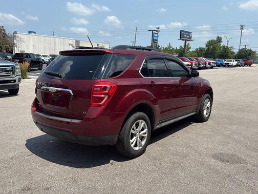Siren Red Tintcoat 2017 Chevrolet Equinox 1LT