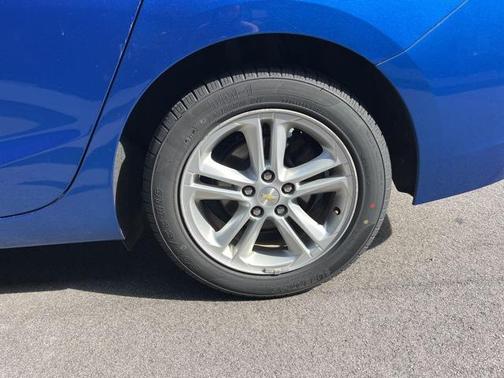 2016 Chevrolet Cruze LT Auto