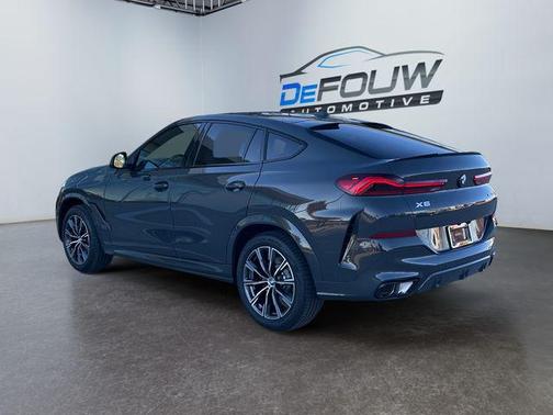 2026 BMW X6 xDrive40i