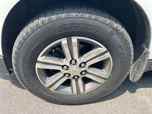 2017 Chevrolet Traverse 2LT