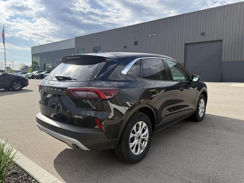 Agate Black 2024 Ford Escape Active