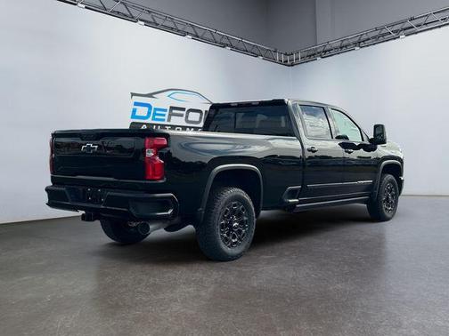 2024 Chevrolet Silverado 3500 High Country