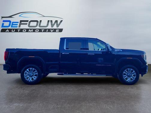 2022 GMC Sierra 2500 Denali