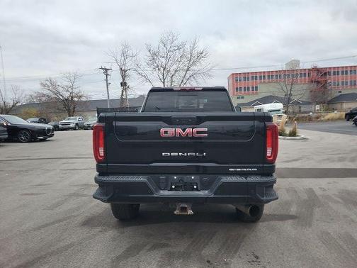 2022 GMC Sierra 2500 Denali