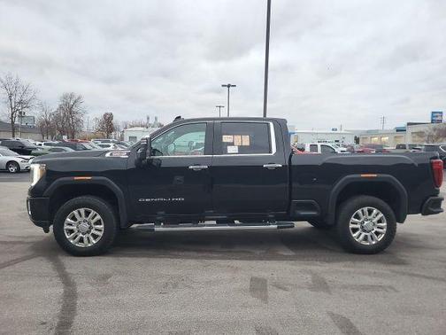 2022 GMC Sierra 2500 Denali
