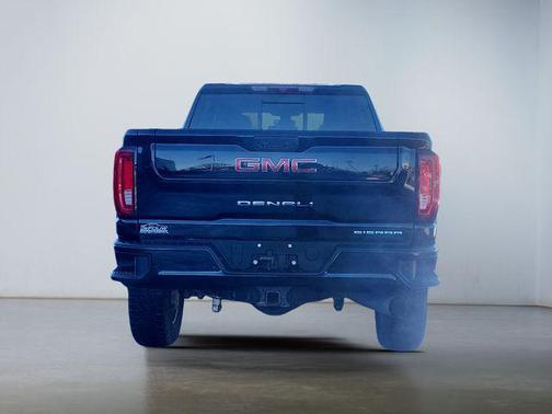 2022 GMC Sierra 2500 Denali