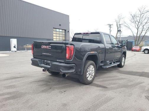 2022 GMC Sierra 2500 Denali