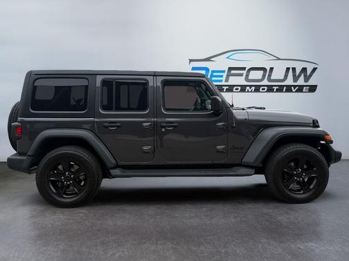 Granite Crystal Metallic Clearcoat 2020 Jeep Wrangler Unlimited Sport Altitude