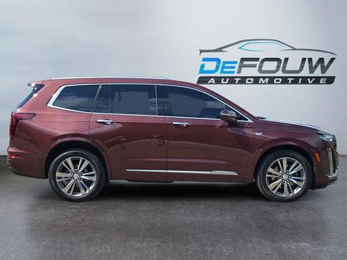 2022 Cadillac XT6 Premium Luxury AWD