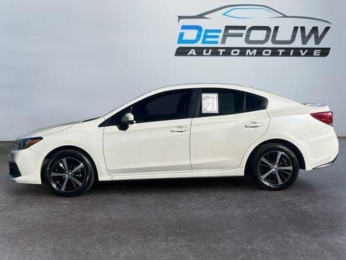2020 Subaru Impreza Premium Sedan