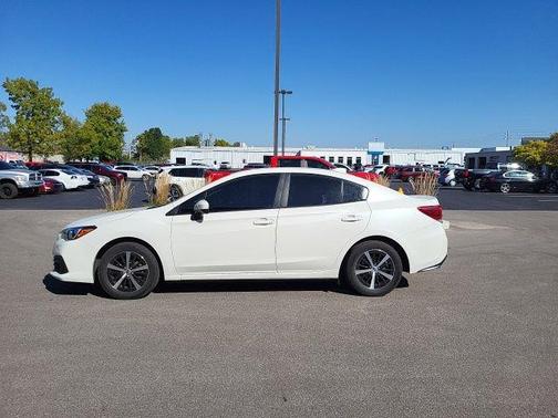 2020 Subaru Impreza Premium Sedan