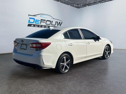 2020 Subaru Impreza Premium Sedan