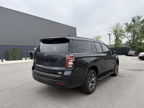 Dark Ash Metallic 2024 Chevrolet Tahoe 4WD Z71