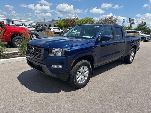 2022 Nissan Frontier SV
