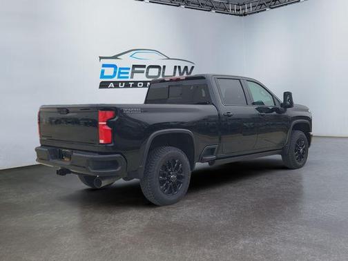 2025 Chevrolet Silverado 2500 LTZ