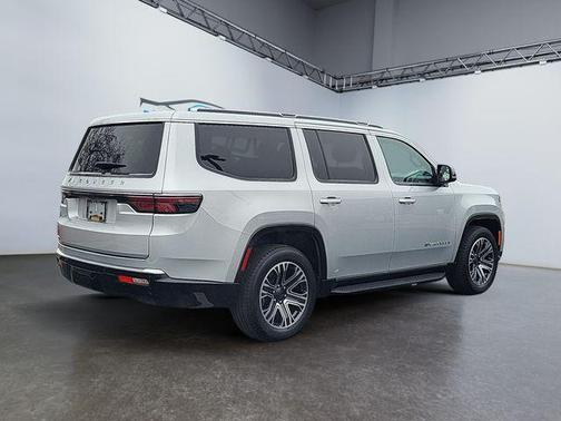 2023 Jeep Wagoneer Series I 4x4