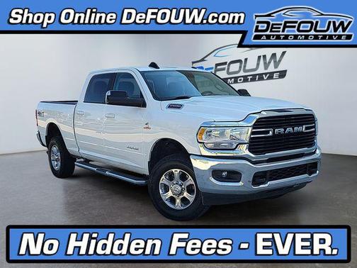 2020 RAM 2500 Big Horn Crew Cab 4X4 6'4' Box