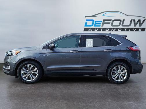 2023 Ford Edge Titanium