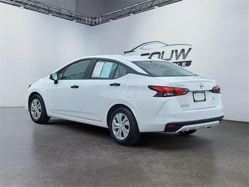 2023 Nissan Versa 1.6 S