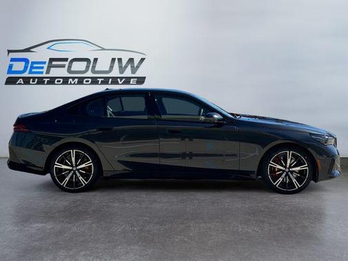 2026 BMW 550e xDrive