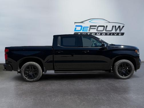 Black 2026 Chevrolet Silverado 1500 High Country
