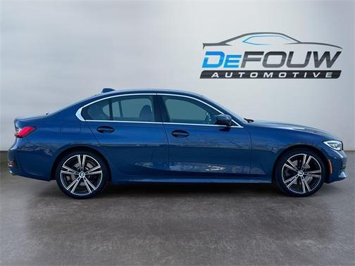 2021 BMW 330 xDrive