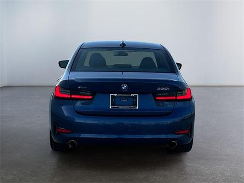 2021 BMW 330 xDrive