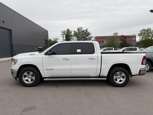Bright White 2019 RAM 1500 Big Horn