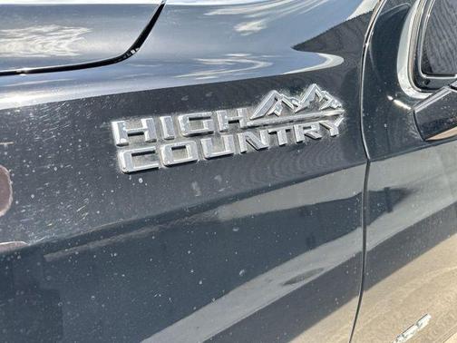 2023 Chevrolet Tahoe 4WD High Country